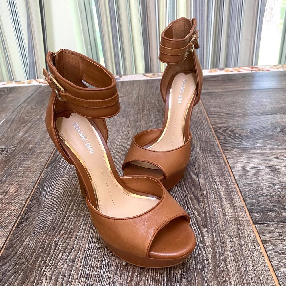 Gianni Bini Leather Ankle Strap Heel Size 6.5 Brown 5 in Zip Back Platform - Picture 11 of 16